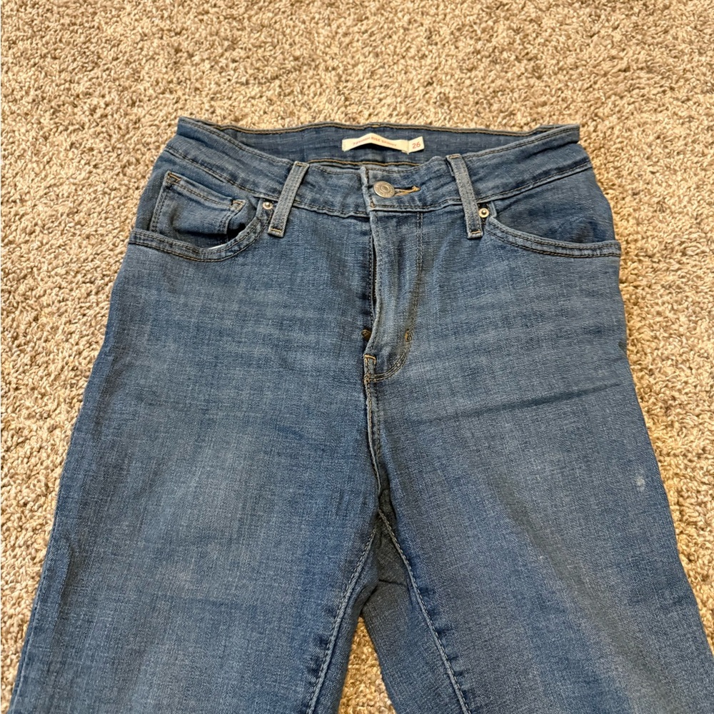 Levi’s High Rise Skinny Jeans - Picture 3 of 5